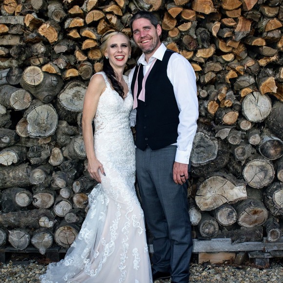 Meet your Posher, Jolene - Picture 1 of 1